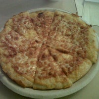 1/28/2012にAdam L.がPizza by Alexで撮った写真