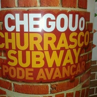 รูปภาพถ่ายที่ Subway โดย João J. เมื่อ 11/18/2011