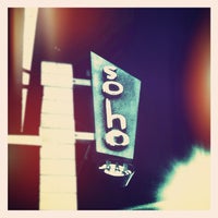 รูปภาพถ่ายที่ Soho Burger Bar โดย Joe D. เมื่อ 5/4/2012