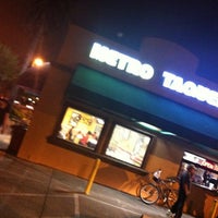 Снимок сделан в Metro Taquero пользователем Jack W. 7/27/2012