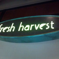 Photo taken at Fresh Harvest Buffet by Diane P. on 11/22/2011