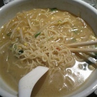 4/28/2012 tarihinde Jeremy R.ziyaretçi tarafından Jun Japanese Restaurant'de çekilen fotoğraf