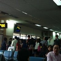 Photo taken at Gate 66 by PUGPIG A. on 12/27/2010
