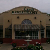 Foto tomada en Cary&amp;#39;s Family Restaurant  por Cary B. el 8/8/2011