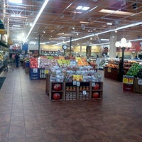 Price Chopper Supermarket In Lenox