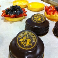 Photo taken at King Arthur Flour Cafe at Baker-Berry Library by Susan S. on 8/2/2011