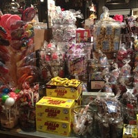Photo taken at Cracker Barrel Old Country Store by Jennine on 7/21/2012