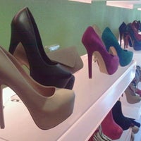 Photo taken at Steve Madden by Lina S. on 4/27/2012