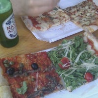 Photo taken at Garda Pizza by Hendrick M. on 8/25/2011