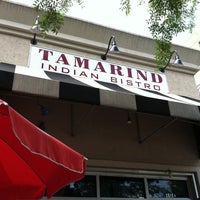 Foto tirada no(a) Tamarind Indian Bistro por Scott B. em 6/25/2011