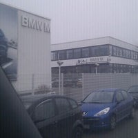 รูปภาพถ่ายที่ BMW M โดย Günter H. เมื่อ 12/20/2011