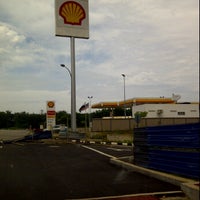 Photo prise au Shell bypass Kuantan par Mook D. le11/9/2011