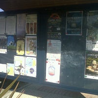 รูปภาพถ่ายที่ Oficina de Turismo de Ribadesella โดย Rosa P. เมื่อ 7/25/2012