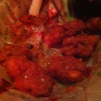 Photo taken at Applebee&amp;#39;s Grill + Bar by Kenny B. on 8/25/2012