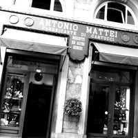 Photo prise au Biscottificio Mattei par paolo l. le6/6/2012