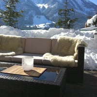 Foto tomada en Hotel Alpendorf  por Sylvia U. el 3/31/2012