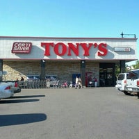 Photo taken at Tony&amp;#39;s Finer Foods by Maribel S. on 8/22/2012