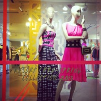 Bcbg Max Azria Showroom Boutique In New York