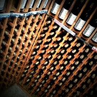 Foto diambil di Mountain Bay Winery oleh Patrick H. pada 4/21/2012