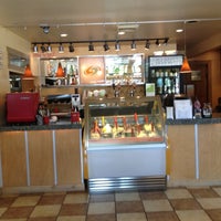 7/24/2012にLaura C.がSpin Cafeで撮った写真