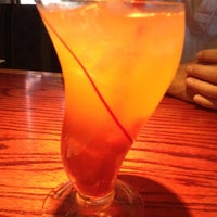 Photo taken at Red Robin Gourmet Burgers and Brews by Ronda P. on 8/6/2012