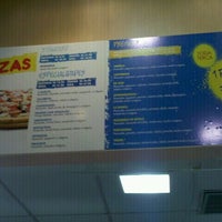 Photo taken at Domino&amp;#39;s Pizza by Thiago Q. on 4/24/2012