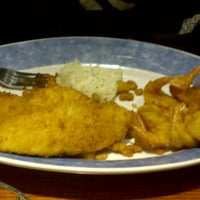 Photo taken at Red Lobster by Gretchen W. on 7/1/2012