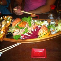 8/3/2012 tarihinde Luhan D.ziyaretçi tarafından DJOY Japanese Food'de çekilen fotoğraf