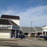 adidas kittery outlet mall