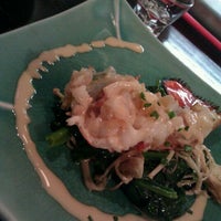 Photo taken at Sushi-Ko by Huy on 3/4/2011
