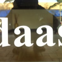 รูปภาพถ่ายที่ daas Gallery โดย David A. เมื่อ 7/26/2012