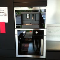 7/24/2012에 Elisha Gutloff, M.님이 Ambiente Modern Furniture에서 찍은 사진