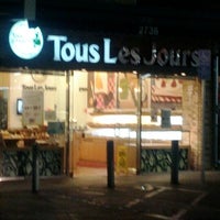Photo taken at Tous Les Jours by JE Y. on 5/2/2012
