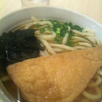 Photo taken at うどん丸辰 by TG on 3/1/2012