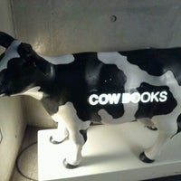 Photo taken at COW BOOKS 南青山 by shinodogg on 9/23/2011