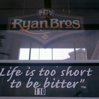 Photo taken at Ryan Bros. Coffee by ⚜️RockdeLis.com⚜️ ~. on 9/26/2011