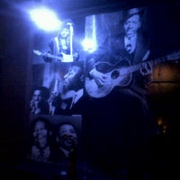 Foto tomada en Blues Velvet Bar  por Andressa G. el 9/17/2011