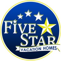 Foto scattata a Windsor Hills Rent da Five Star Vacation Homes il 1/19/2011