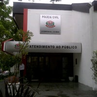 Photo taken at 101º Distrito Policial - Jardim Embuias by Vitor H. on 1/26/2012