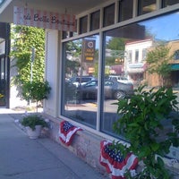 Photo taken at Tres Belle Boutique by Lynn D. on 9/11/2011