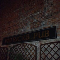 Foto scattata a Patrick&amp;#39;s Pub da Alexander H. il 6/28/2012