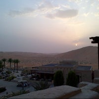 9/3/2011にMike O.がQasr Al Sarab Desert Resort by Anantaraで撮った写真