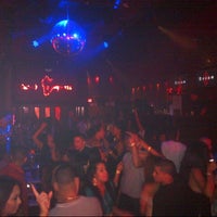 Foto tomada en Dream Nightclub  por DJ Knowledge el 6/30/2012