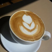 Photo taken at Clique Coffee Bar by MsUssr on 8/31/2012