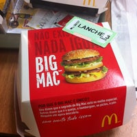 Photo taken at McDonald&amp;#39;s by Rodrigo B. on 7/28/2012