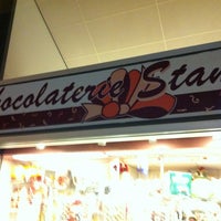 Photo taken at Chocolaterie Stam by Rene v. on 11/17/2011