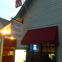 รูปภาพถ่ายที่ Crab Cakes Restaurant โดย Denis П. เมื่อ 3/30/2012