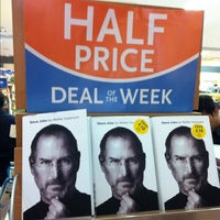 Photo taken at WHSmith by Jayson C. on 11/7/2011