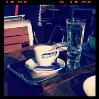 Photo taken at Carluccio&amp;#39;s by Ali M. on 6/9/2012