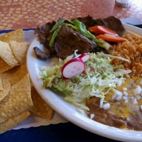Photo taken at Viva Fresh Mexican Grill by jonathan s. on 6/11/2012